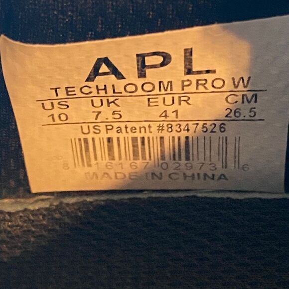 Size 10 - Women’s APL Techloom gray running shoes - Picture 8 of 8